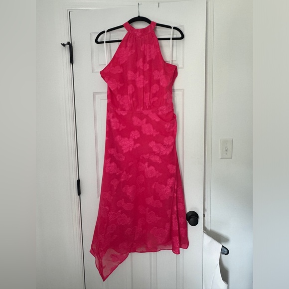 Maggie London “Floral Burnout” Asymmetric Hem Dress - Picture 4 of 4